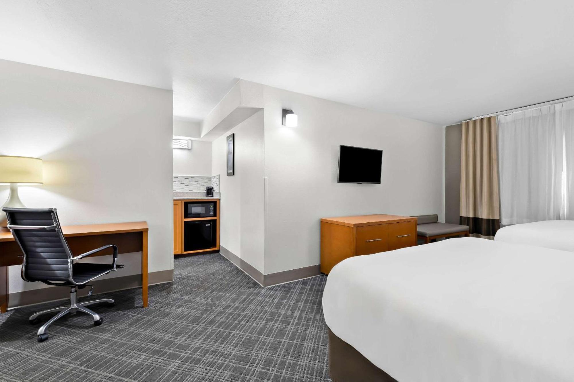 Comfort Inn & Suites Nashville Near Tanger Outlets I-24 Antioch Exterior foto